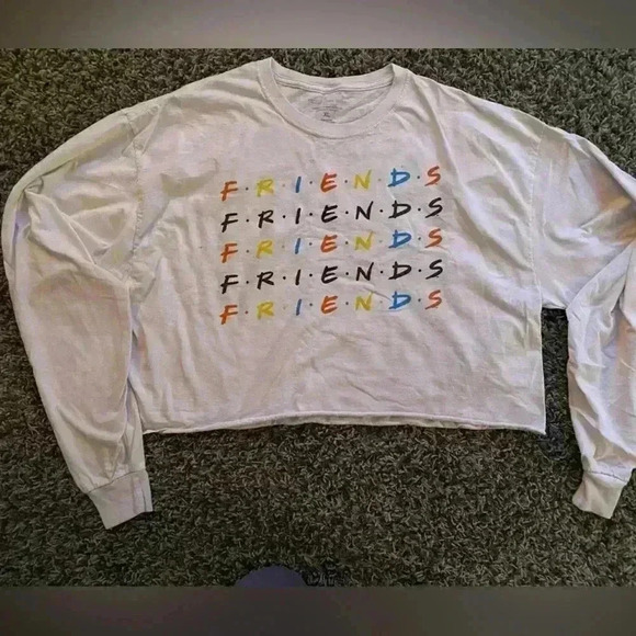 “Vintage Friends Long-Sleeve Crop  Tee” - Picture 2 of 5